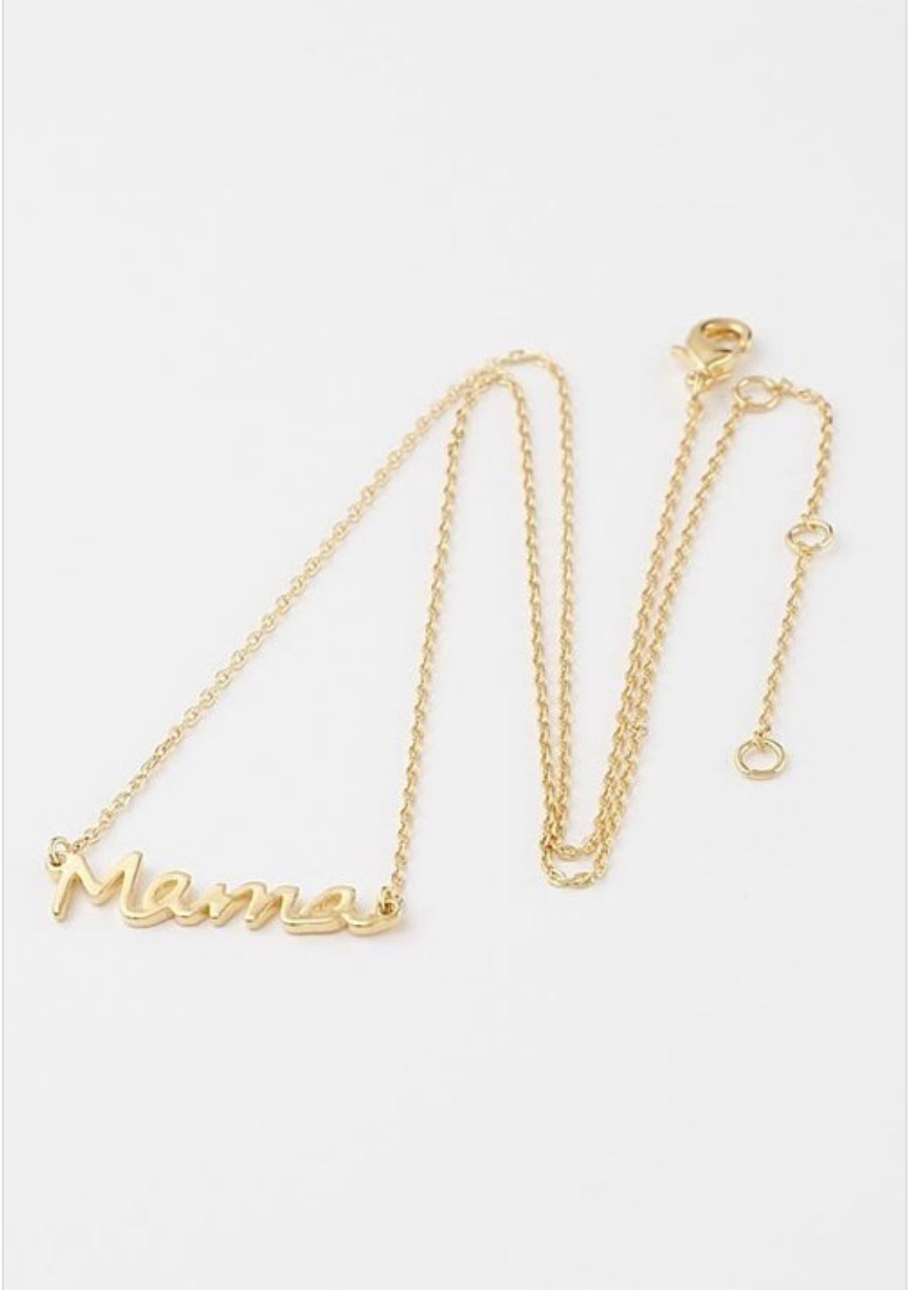 Mamá necklace