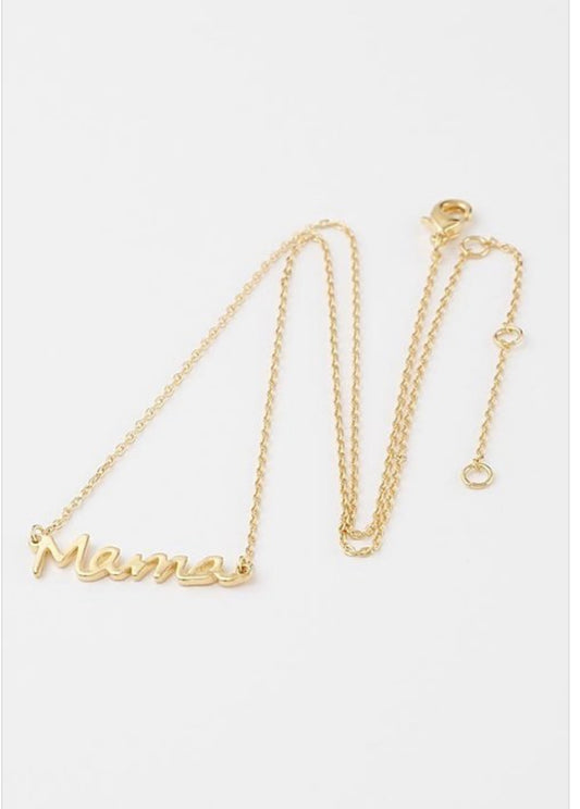 Mamá necklace